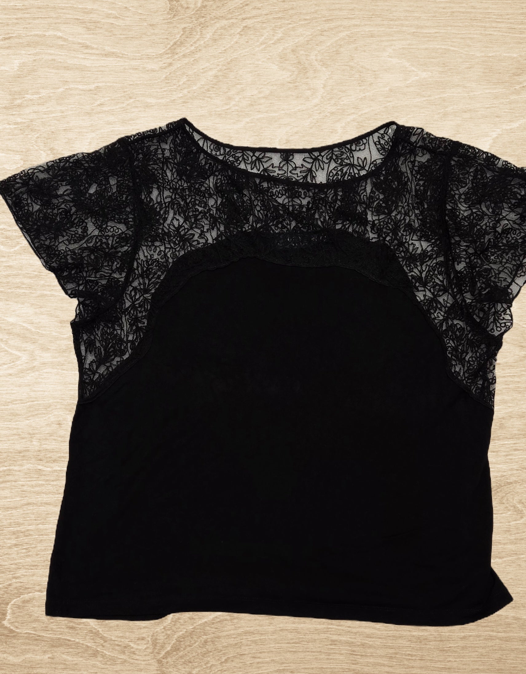 Women's Top w/Lace Detail Size XL image 0