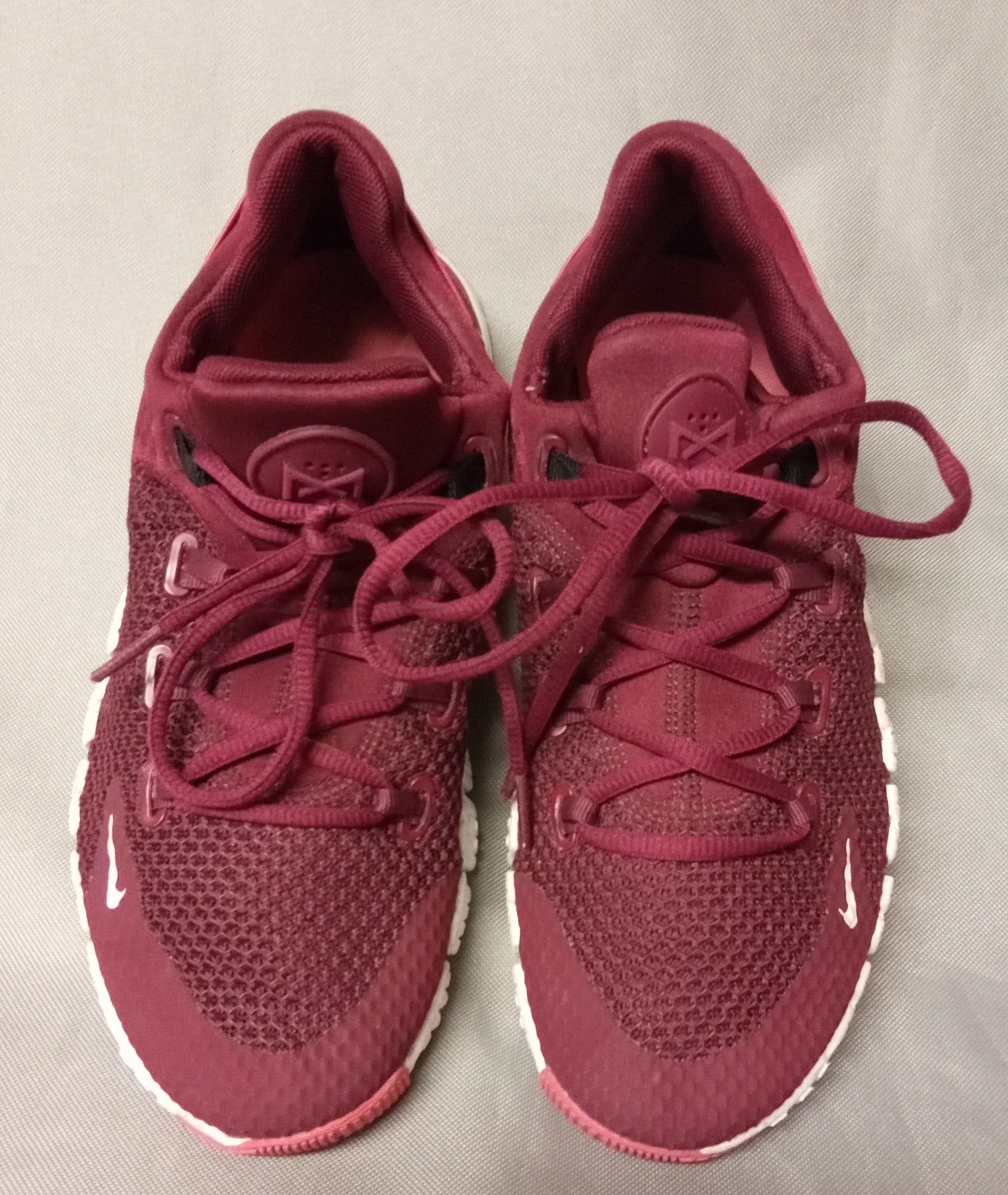 Women's Athletic Shoe image 3