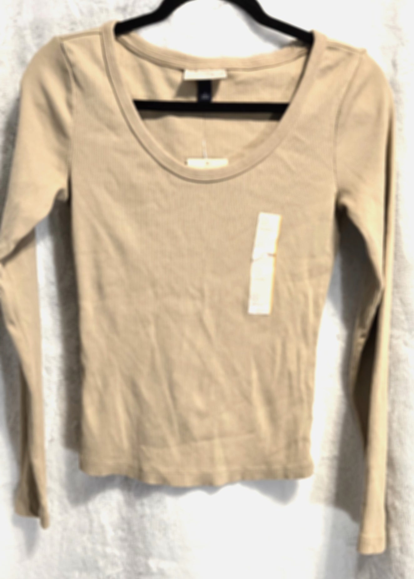 NWT - Women's Long sleeve Top Size Smal image 0