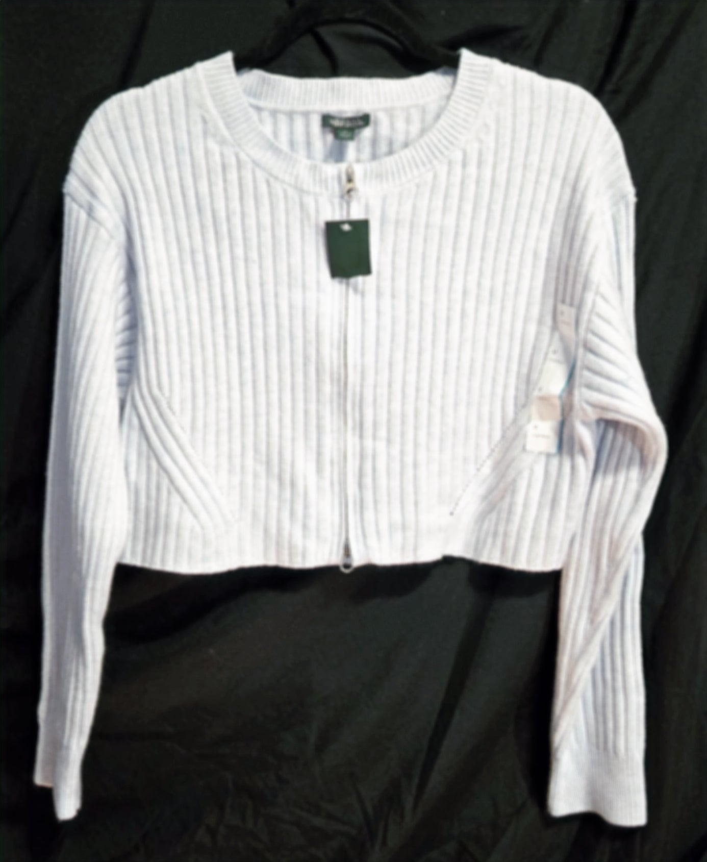 NWT - Women's Crop Sweater Size Medium image 0