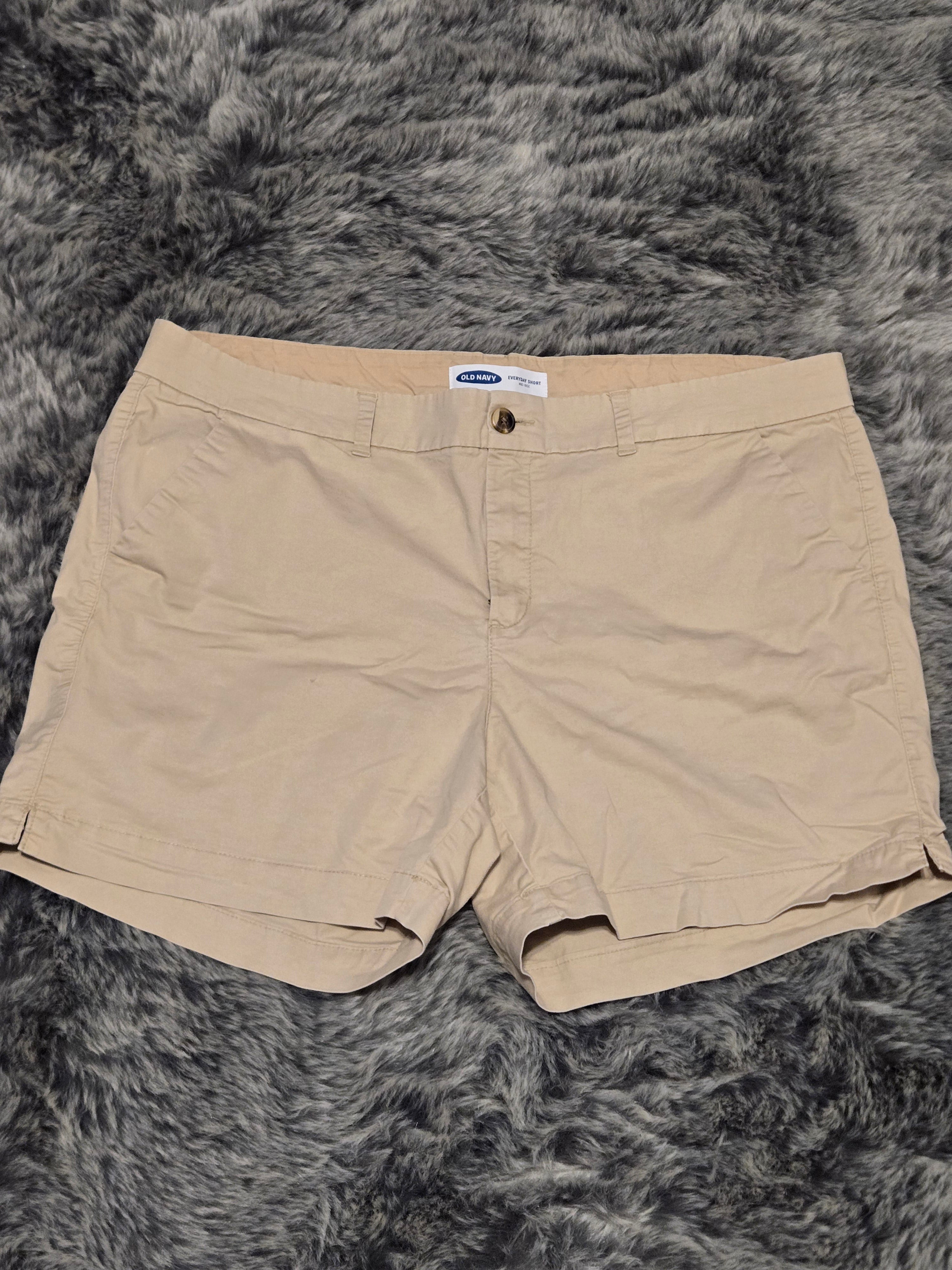 Women's Shorts Size- 18 image 0