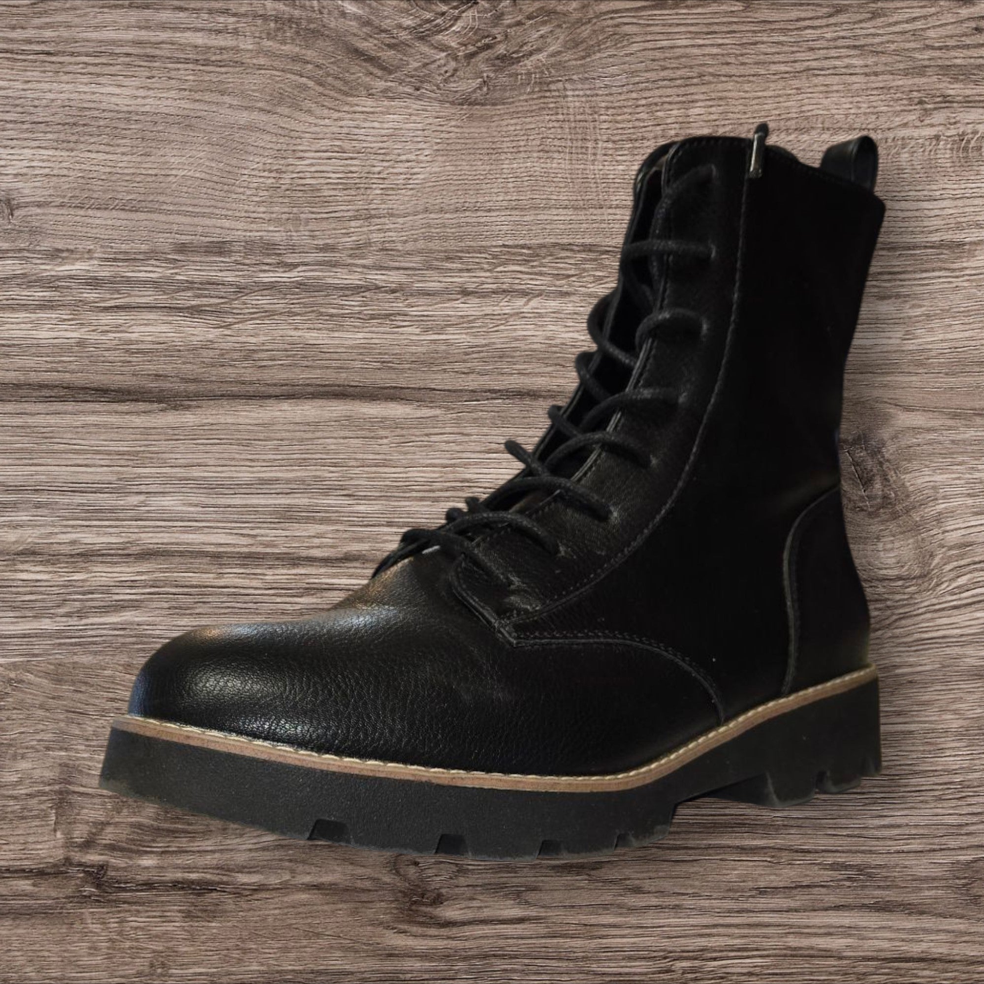 NWT - Women's Booties Size - 8.5 image 0