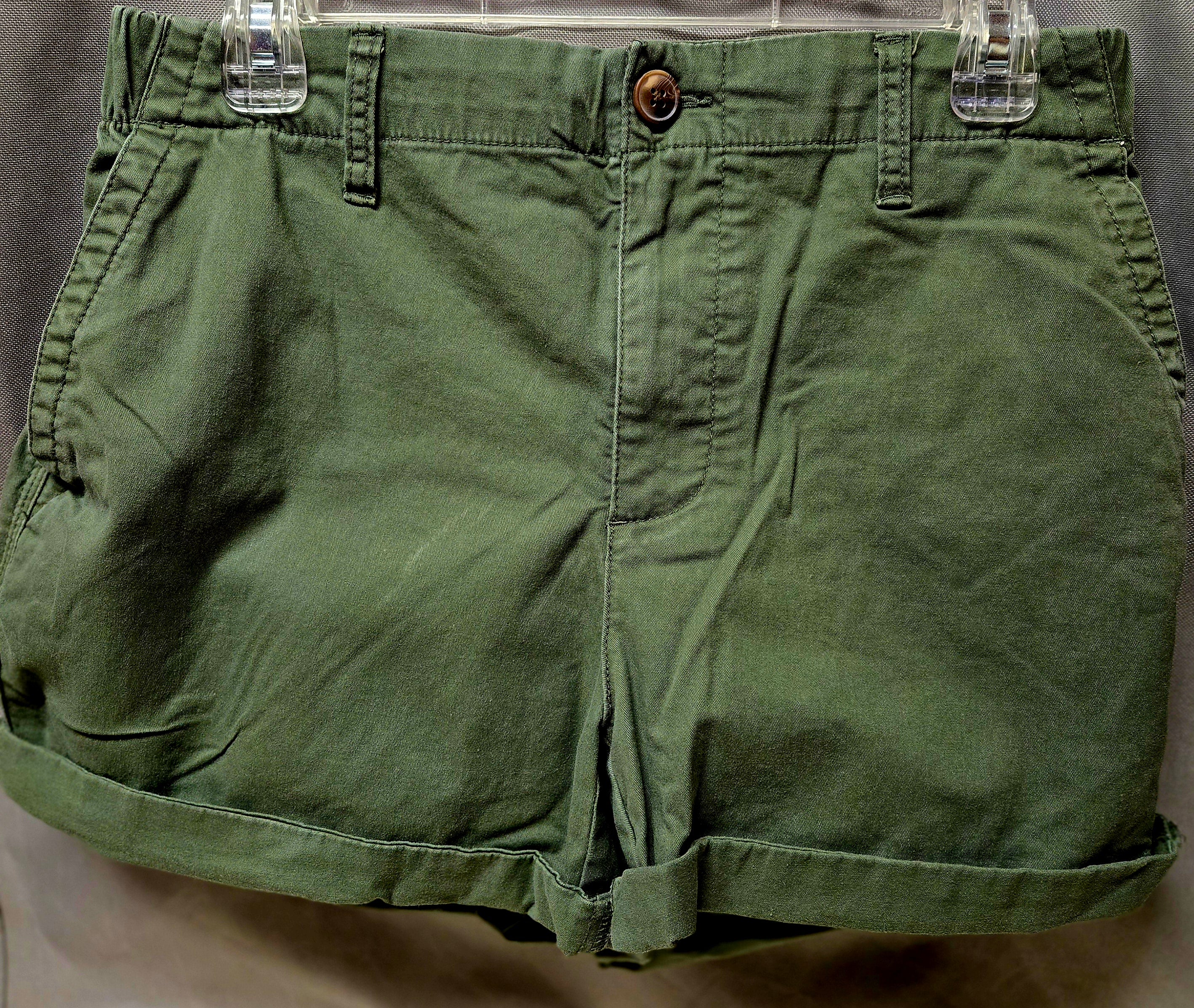 Women's Shorts Size- Medium  image 0