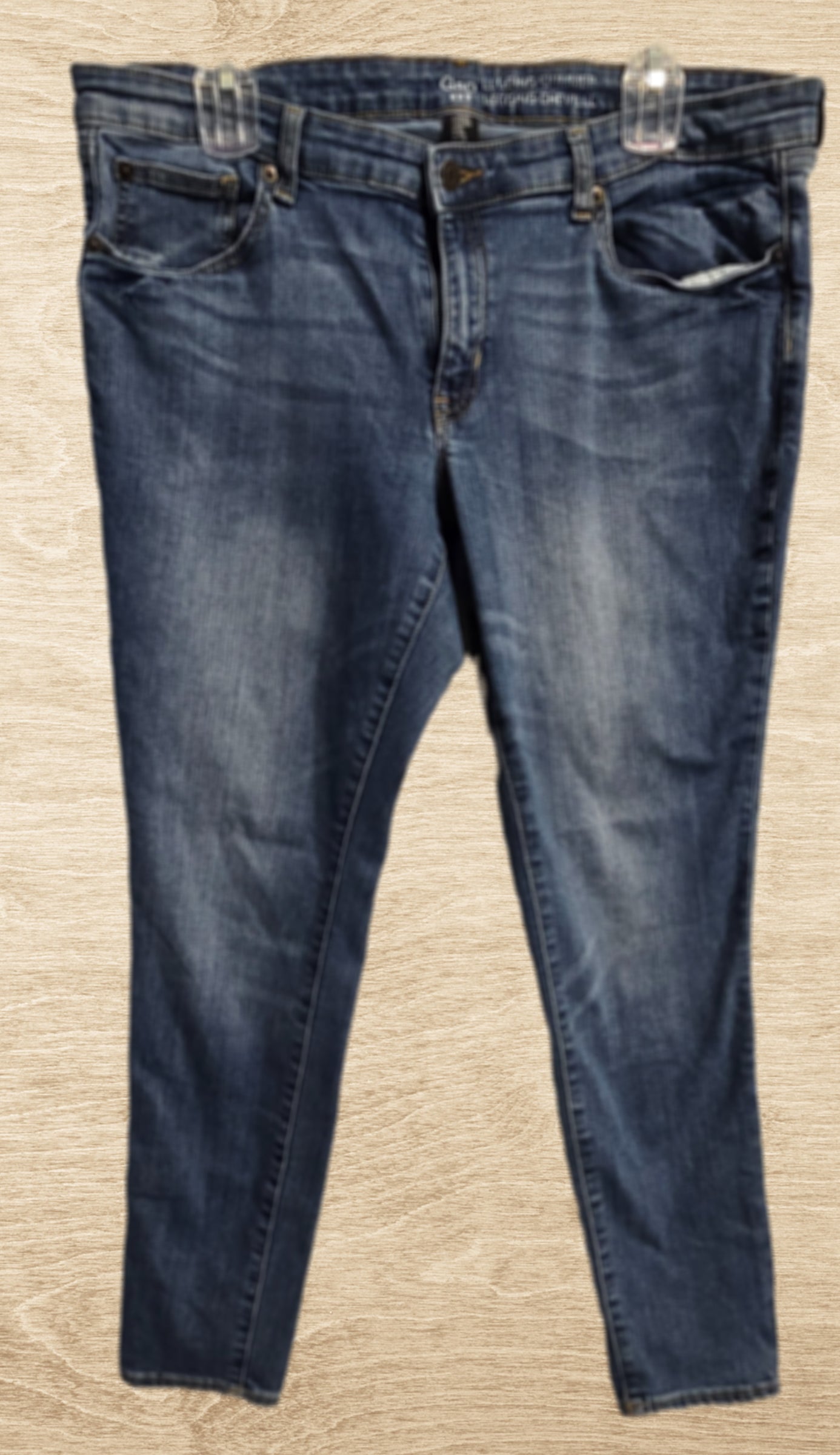 Women's Gap Jean Size 14 image 0