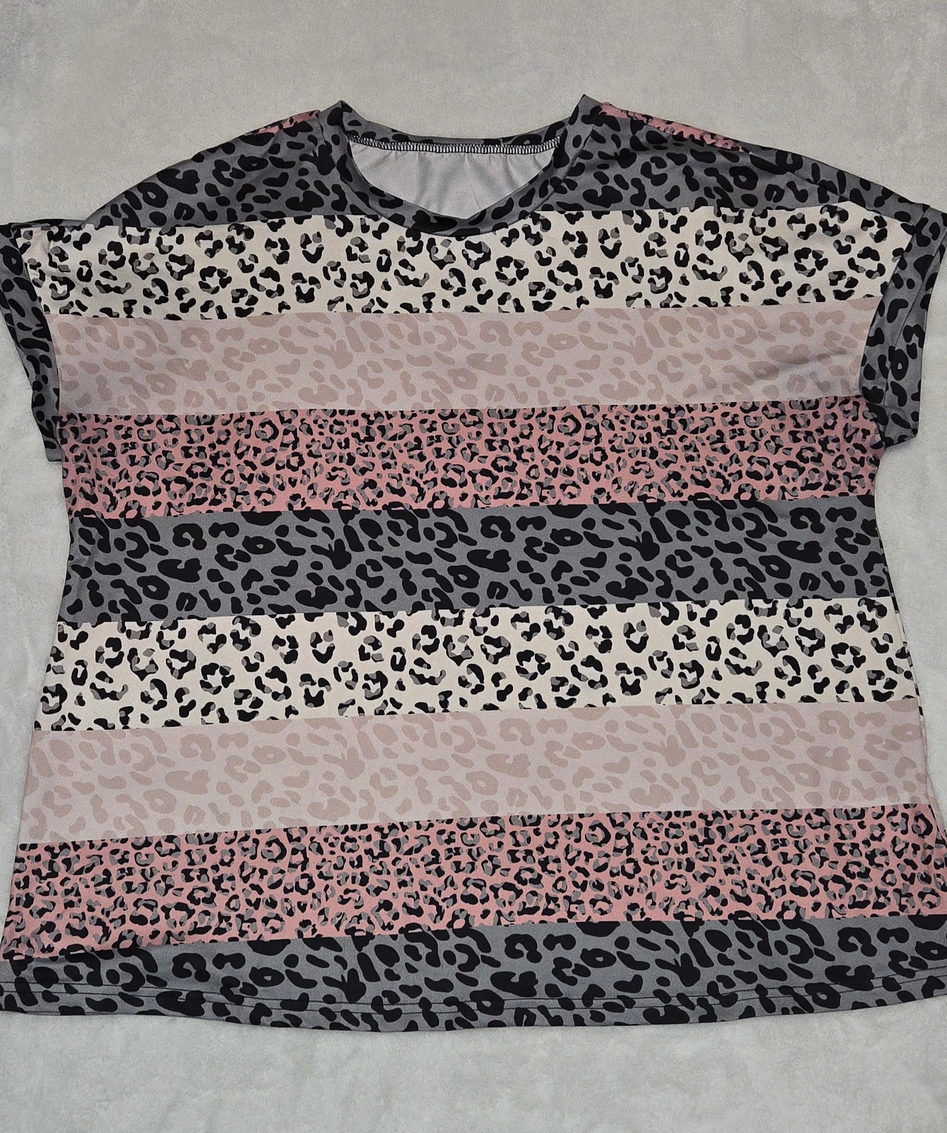 Women's Top Size OXL image 0