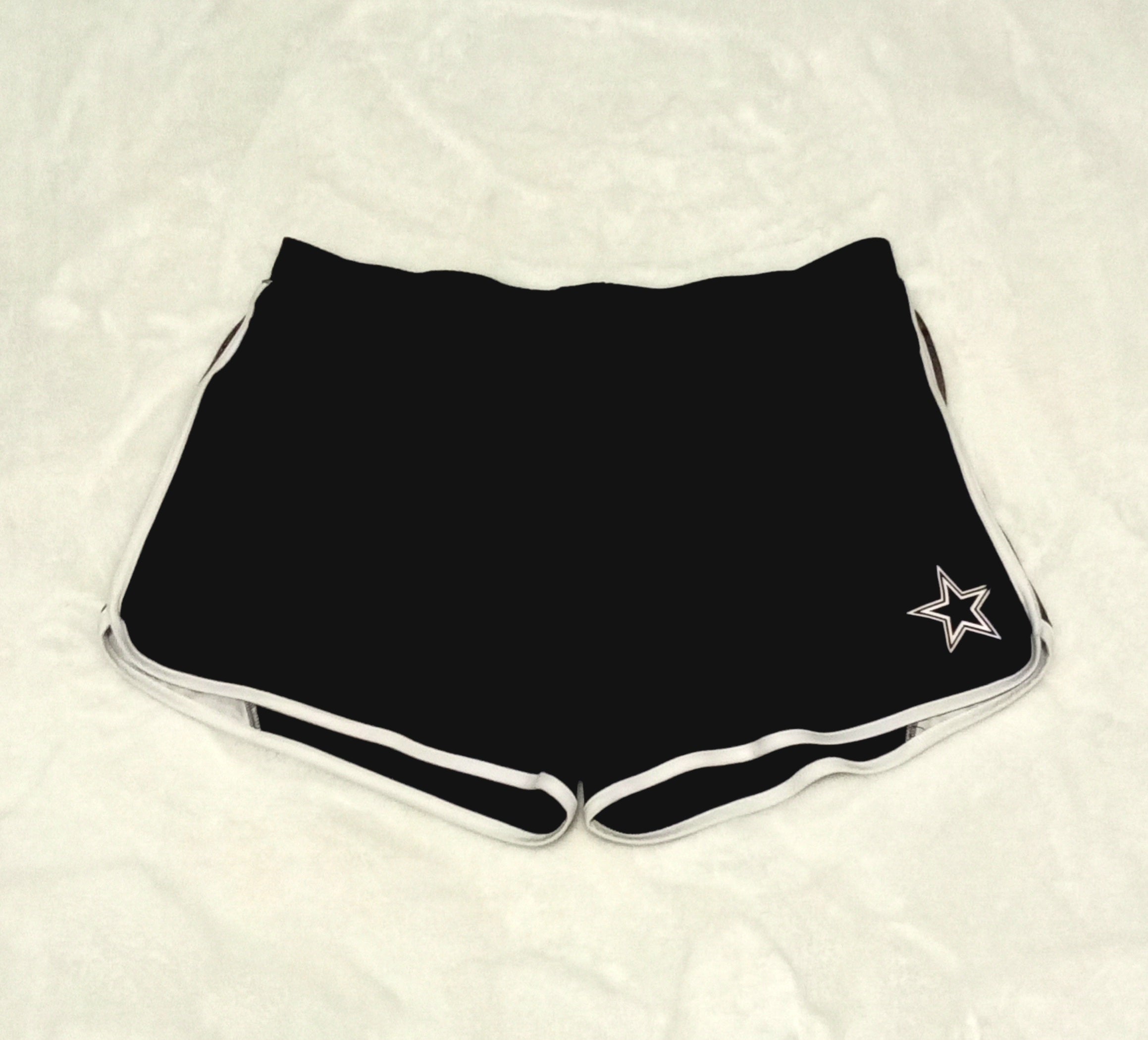 Women's Athletic Short - Size Large  image 0