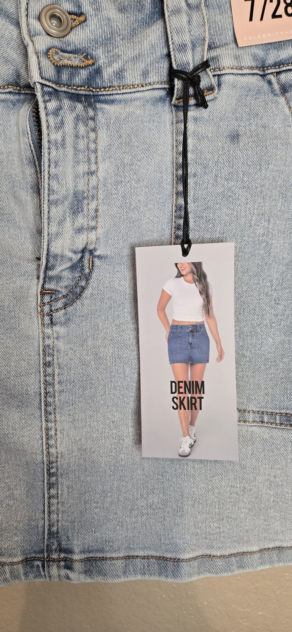 NWT - Women's Denim Skirt - Size 7