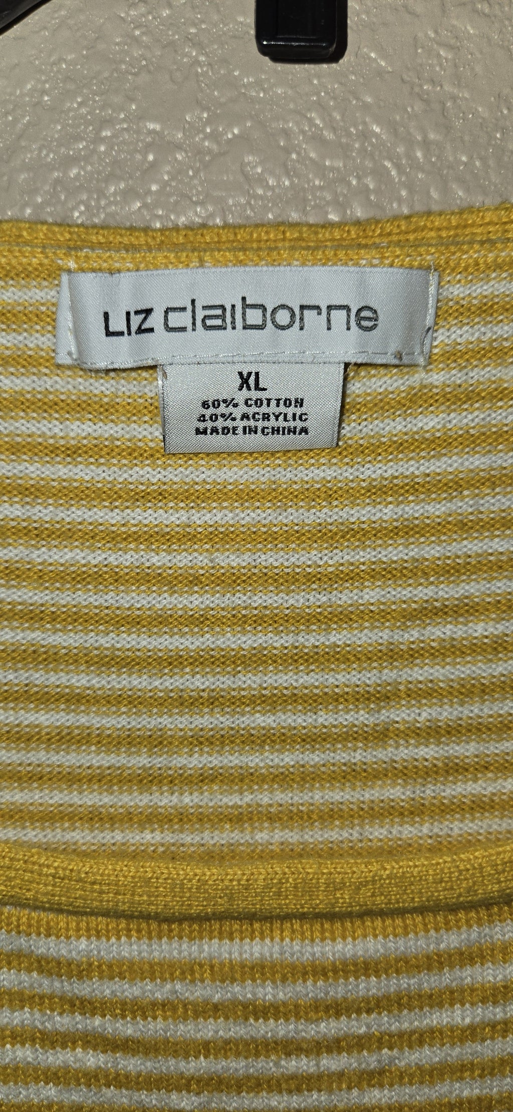 Pre-loved Women's Lightweight Liz Claiborne Sweater Size XLarge