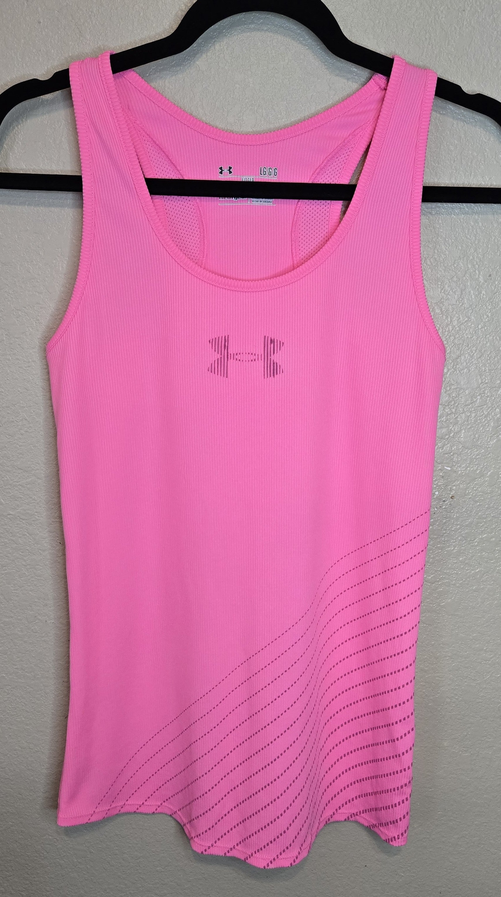 Pre-loved Women's Under Armour Athletic Top Size Large