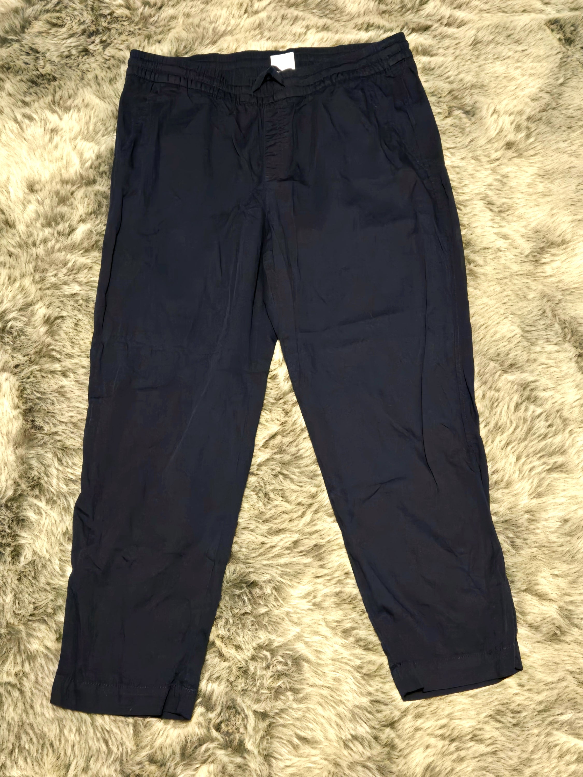 Women's Pant Size - Large  image 0