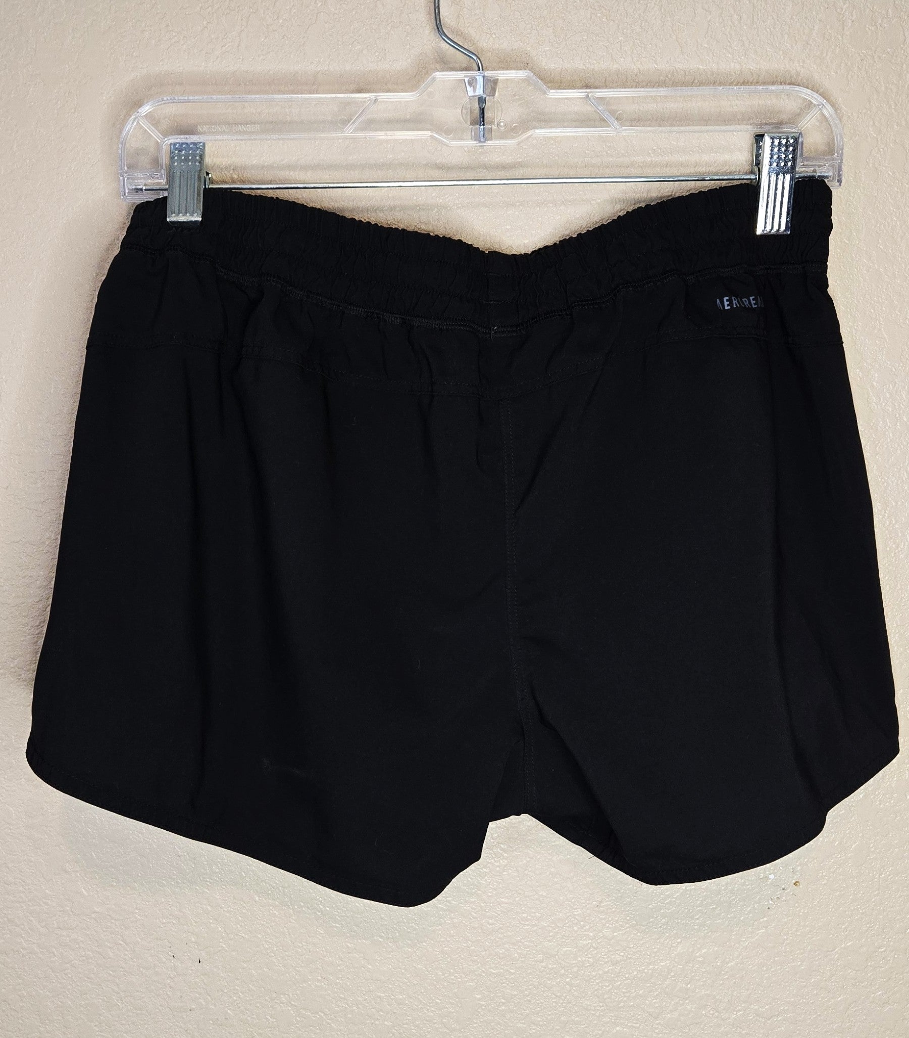 Pre-loved Women's Adidas Athletic Shorts Size Small